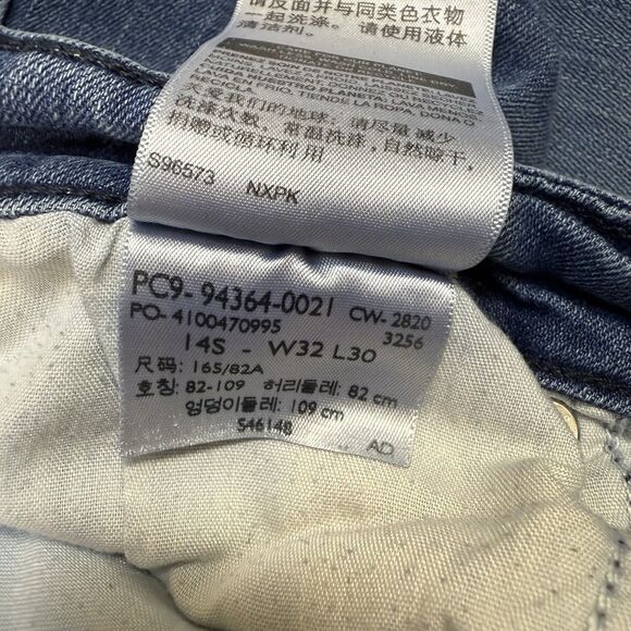 Levis Signature Jeans Womens Size 14S (32Wx30L) Blue Denim Mid-Rise Bootcut - Picture 5 of 10